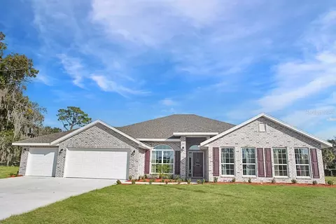 200 Lagoon Mist Ct, Oak Hill, FL 32759