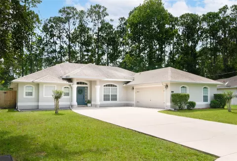 121 Palmwood Dr, Palm Coast, FL 32164