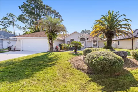 11 Fallon Ln, Palm Coast, FL 32137