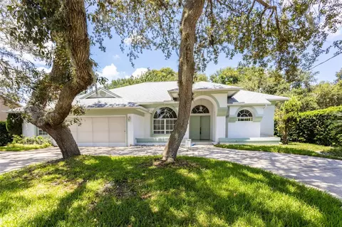 104 Freeport Ln, Palm Coast, FL 32137