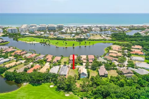 35 Kingfisher Ln, Palm Coast, FL 32137