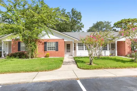 60 Kings Colony Ct S, Palm Coast, FL 32137