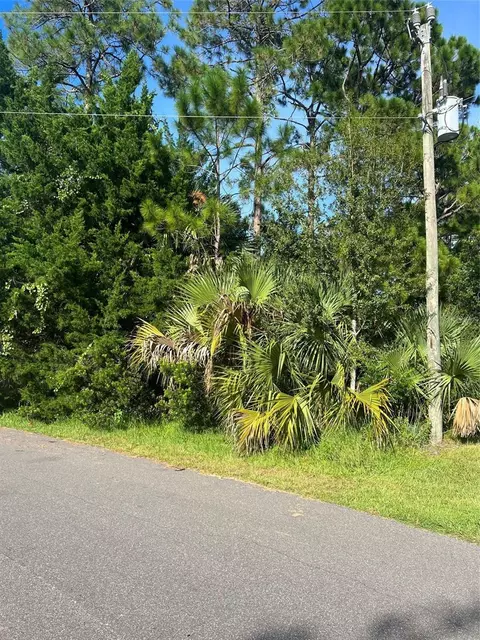 12 Whittier Ln, Palm Coast, FL 32164