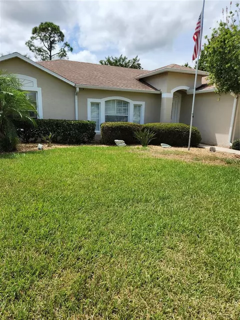 48 Rocking Horse Dr, Palm Coast, FL 32164