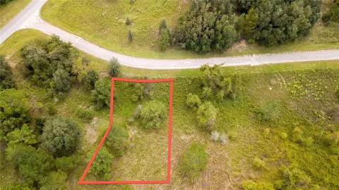 607 E Jewel Ln, Citrus Springs, FL 34434