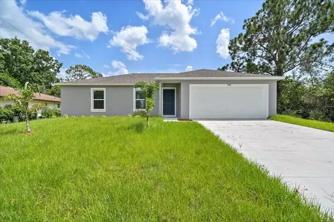41 Palm Leaf Ln, Palm Coast, FL 32164