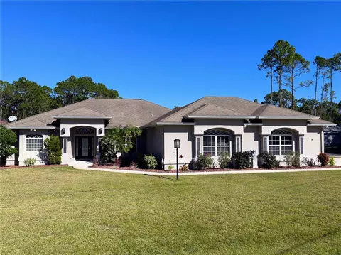 2 Lake Placid Ln, Palm Coast, FL 32164