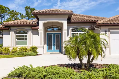111 Fenimore Ln, Palm Coast, FL 32137