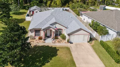 20 Fanbury Ln, Palm Coast, FL 32137