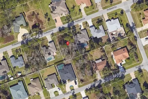 11 Fenimore Ln, Palm Coast, FL 32137