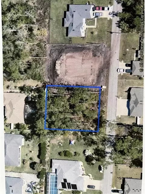 12 Robin Hood Ln, Palm Coast, FL 32164