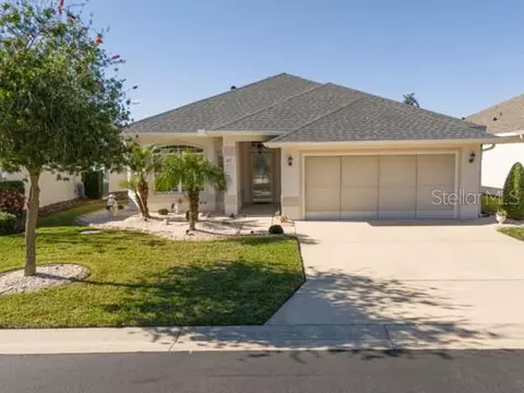 27 Raintree Cir, Palm Coast, FL 32164