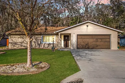 18 Blare Castle Dr, Palm Coast, FL 32137