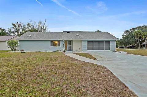 2 Blair Ct, Palm Coast, FL 32137