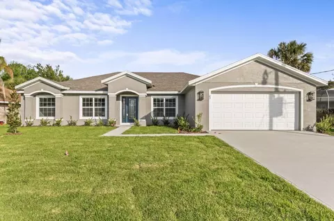 63 Ballenger Ln, Palm Coast, FL 32137