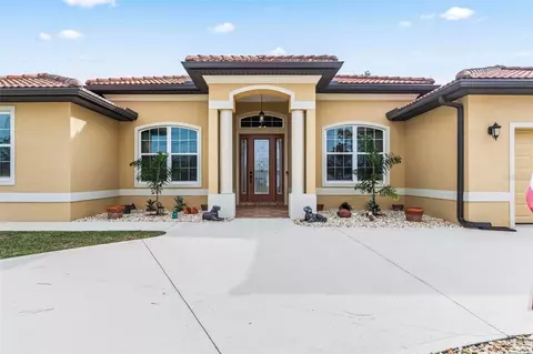 57 Freeland Ln, Palm Coast, FL 32137