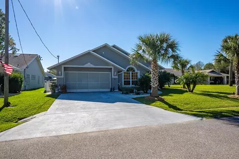 4 Crossgate Ct E, Palm Coast, FL 32137