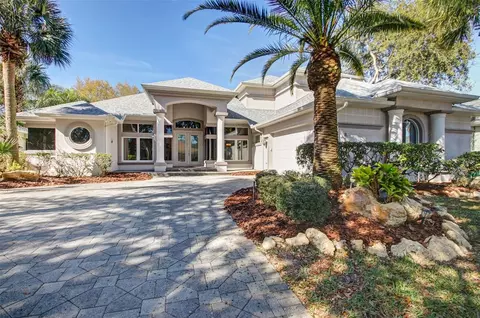 18 Osprey Cir, Palm Coast, FL 32137