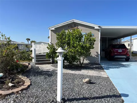227 Starboard Dr, Flagler Beach, FL 32136