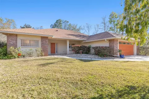 30 Kashmir Trl, Palm Coast, FL 32164