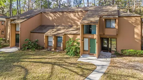 28 Pinehurst Pl, Palm Coast, FL 32137