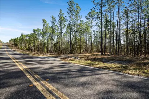 363 Melrose Landing Blvd, Hawthorne, FL 32640