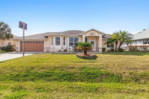 10 Flintstone Ct, Palm Coast, FL 32137