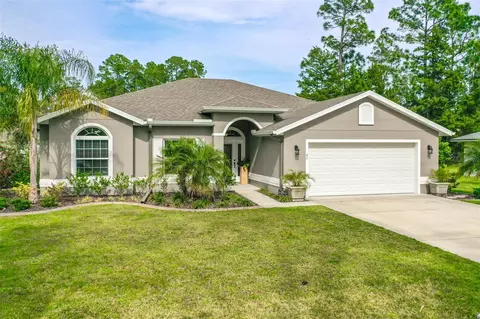 67 Rickenbacker Dr, Palm Coast, FL 32164