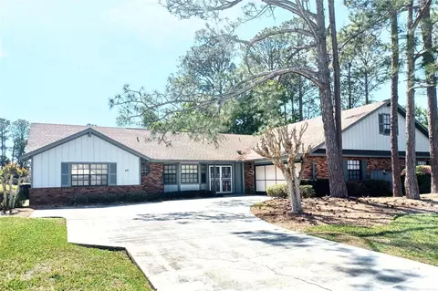 39 Weymouth Ln, Palm Coast, FL 32164