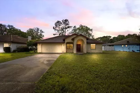 30 Westlawn Pl, Palm Coast, FL 32164