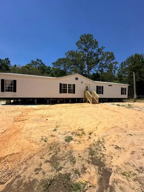 141 Cherokee Dr, Interlachen, FL 32148