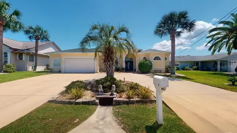 7 Collingville Ct, Palm Coast, FL 32137