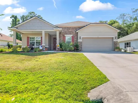 33 Woodfield Dr, Palm Coast, FL 32164