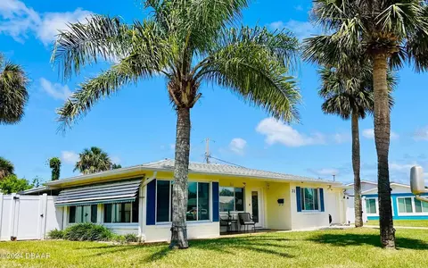 31 San Jose Dr, Ormond Beach, FL 32176