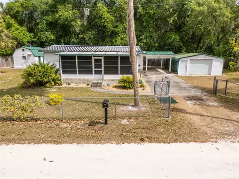 242 Hermit Dr, Satsuma, FL 32189