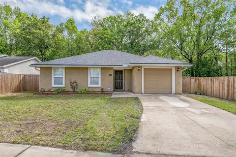 353 Chaffee Rd N, Jacksonville, FL 32220