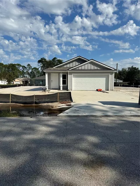 31 Pinelark Ln, Palm Coast, FL 32164