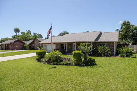 627 Cherokee Ln, Holly Hill, FL 32117