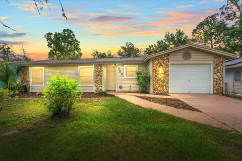 305 Cedar Ln, Flagler Beach, FL 32136