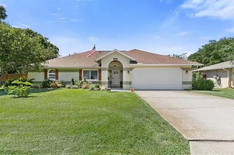 105 Black Bear Ln, Palm Coast, FL 32137