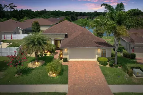 3 Arena Lake Cir, Palm Coast, FL 32137