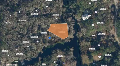 173 Islander Rd, Satsuma, FL 32189