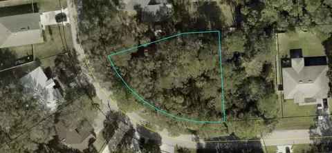 42 Palm Ln, Palm Coast, FL 32164