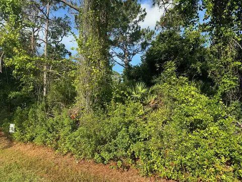 4 Russkin Ln, Palm Coast, FL 32164