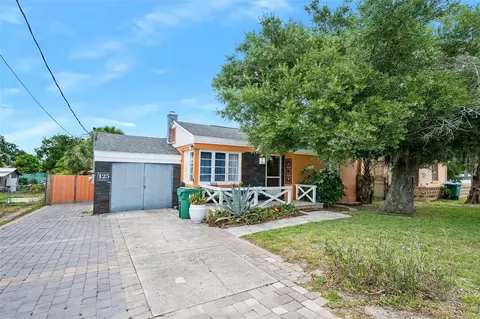 125 Daytona Ave, Holly Hill, FL 32117