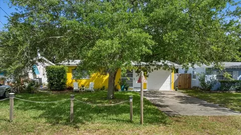 811 E 11th Ave, New Smyrna Beach, FL 32169