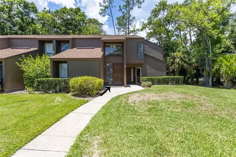 18 Salisbury Ct, Palm Coast, FL 32137