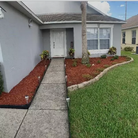 1204 Casterton Cir, Davenport, FL 33897