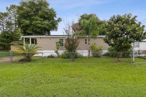 109 Cherokee St, Satsuma, FL 32189