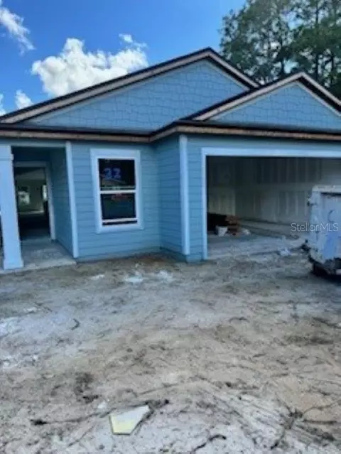 32 Round Tree Dr, Palm Coast, FL 32164